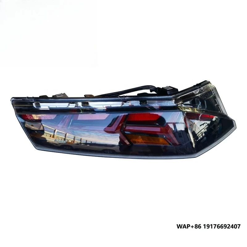 المصباح الخلفي الأصلي الذيل ضوء لامبورغيني أفينتادور 2017 OEM 470945096 470945095