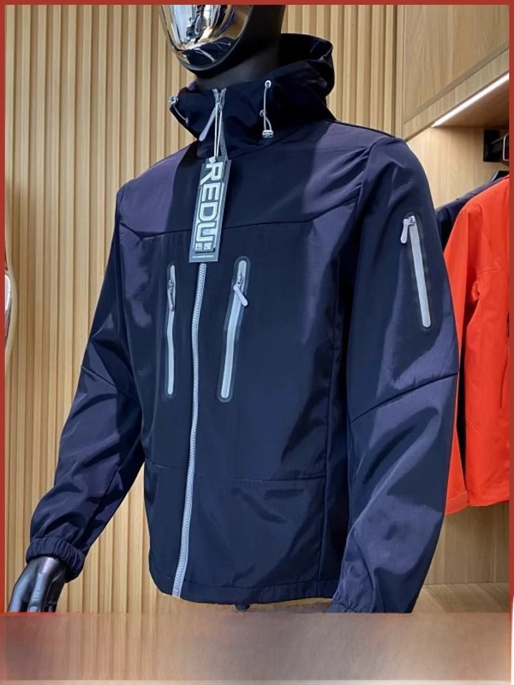 

High-End Functionali Spring New Men's Mountain Climbing Jaet Soft ell Coat with Pred Glue kets Outdoor Faion