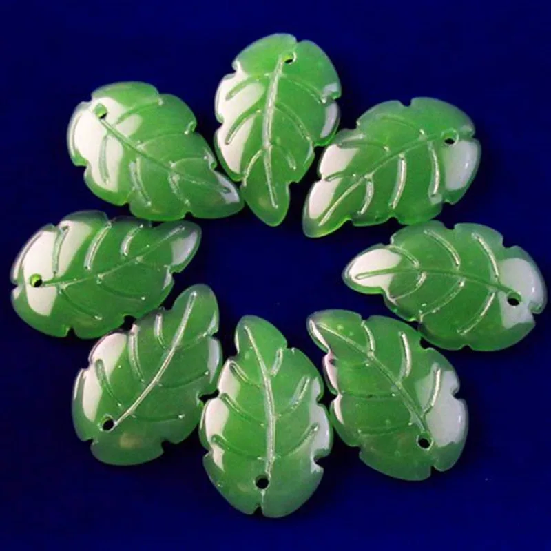 

24Pcs 24mm*15mm Green Color Carved Artificial leaf Small leaf Pendant Beads for Jewelry Bracelet Necklace DIYmaking