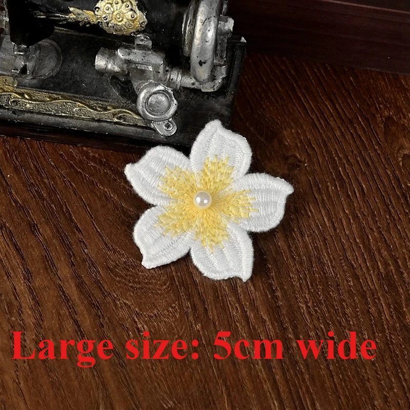 5 Stück gelb-weiße 3D handgenähte Perlen-Blumenmuster-Applikationen zum Selbermachen für Kleidung, Schuhe, Hüte, Taschen, Perlen, Pailletten, Applikationen – Detail 9