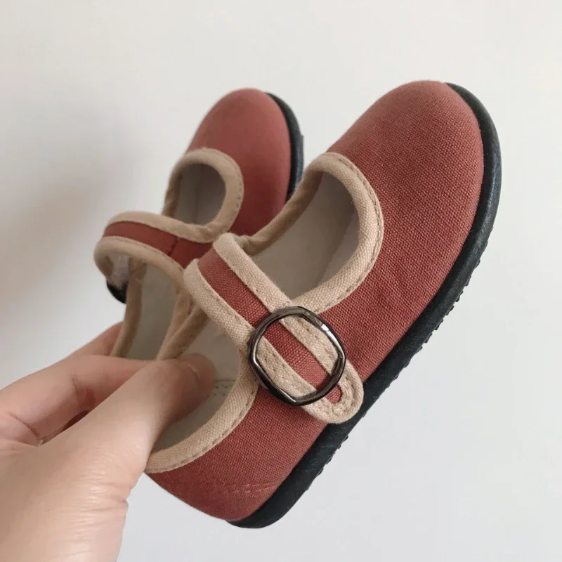 HoneyCherry Spring New Girls Soft Bottom Slip-on Shoes Kindergarten Indoor Square Mouth Baby Canvas Shoes