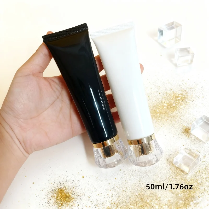 

10 штук тонкой глянцевой черной/глянцевой белой косметики и средства по уходу за кожей объемом 50 мл с золотыми бриллиантовыми крышками