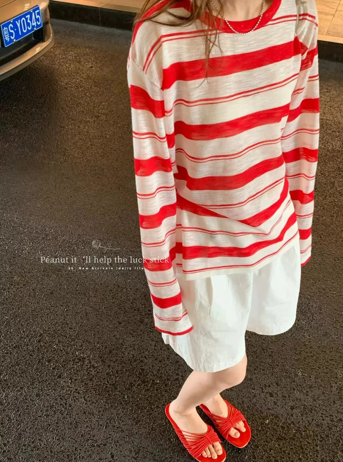 2026 New Summer Korean Thin Semi-Sheer Red Striped Knit Sunscreen Top Crew Neck Pullover T-shirt Cover Up For Women view 3