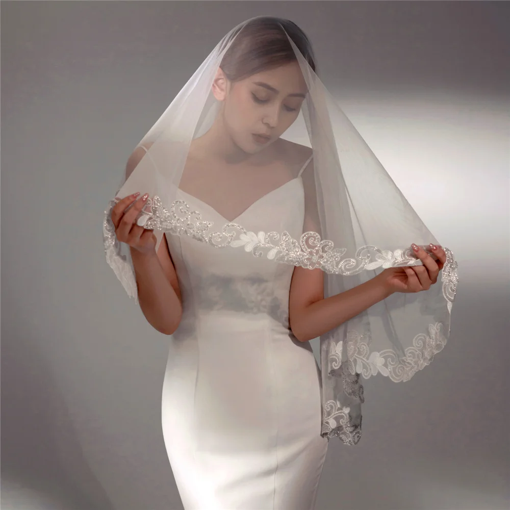 

Floral Veil 1 Tier Cathedral Lace Edge Exquisite Petals Elegant Bridal Veils For Bride No Comb White Embroidery Wedding Veil