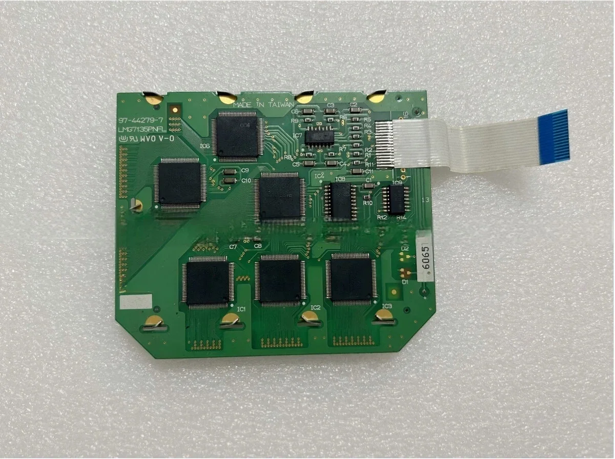 

3.5" inch LCD Screen Display Panel for FLUKE-743B Multimeter 1 year warranty