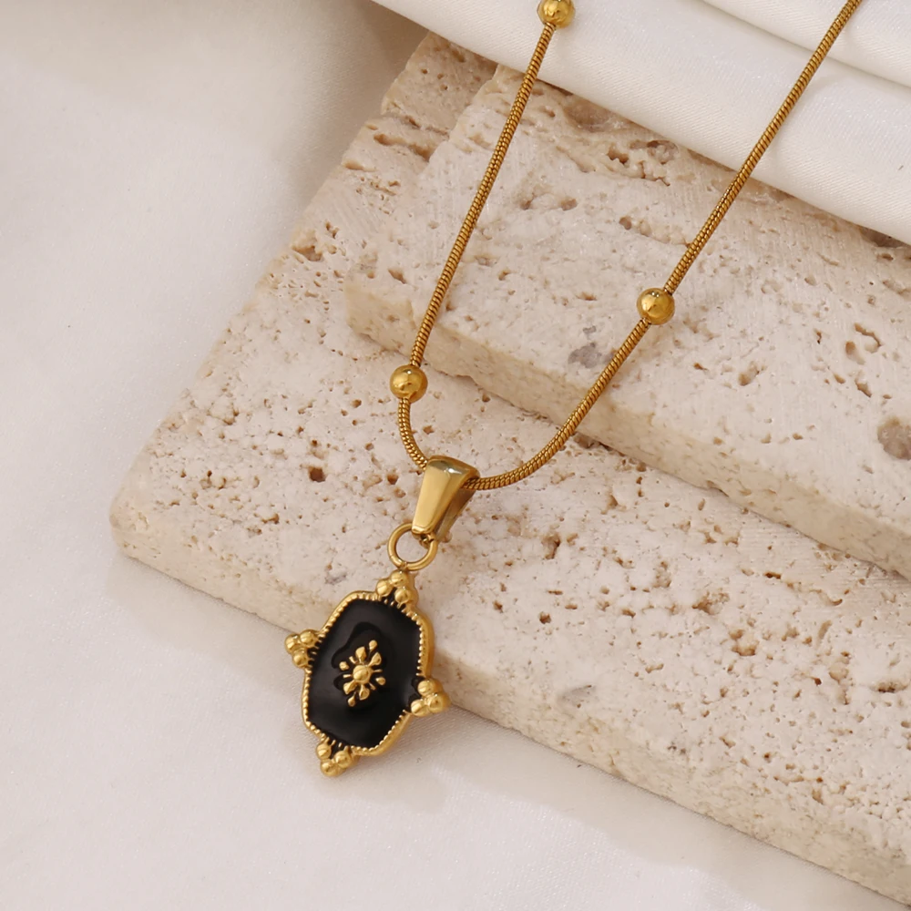 316L الفولاذ المقاوم للصدأ هندسية المينا قلادة قلادة للنساء موضة الذهب اللون سحر سلسلة الترقوة القلائد مجوهرات