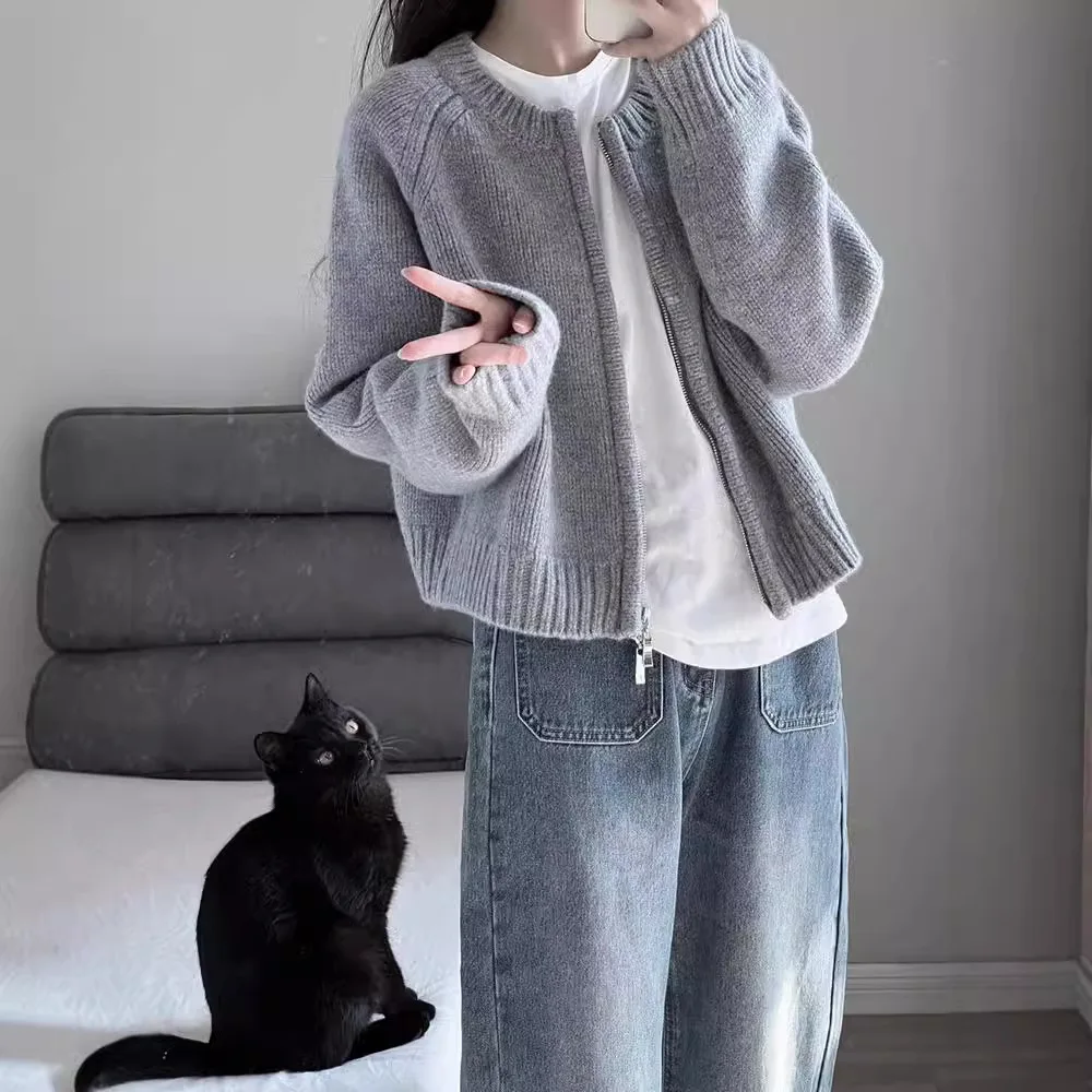 

2024 Autumn/Winter Women's Grey Short Knitted Cardigan - Loose, Thickened, Zipper, Long Sleeves Gothic Clothes Sweater