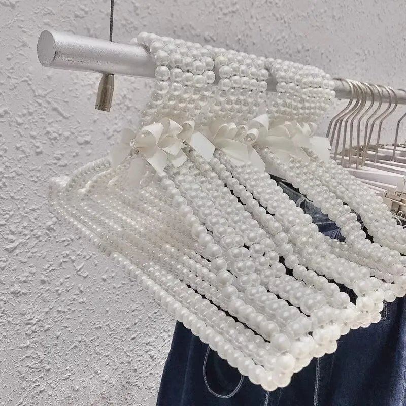 

5PCS Luxury Plastic Pearl Bowknot Wedding Dress Hanger, European Vintage Non Slip Seamless Hanger for Bridal Gown Evening Gown