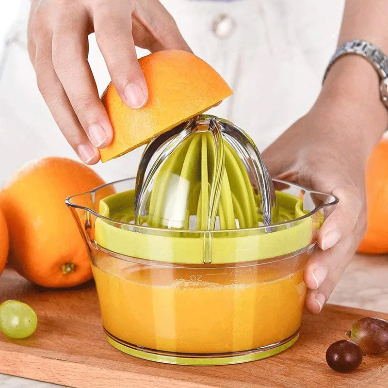 Plastic manual juicer Orange juice simple juicer Small portable small tool multifunctional lemon juicer