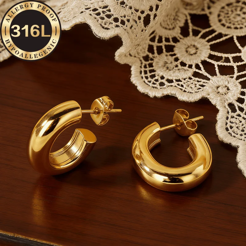 A pair of 316L stainless steel hypoallergenic, hemispherical line oval, gold and silver, anti-fading, suitable for skin-friendly