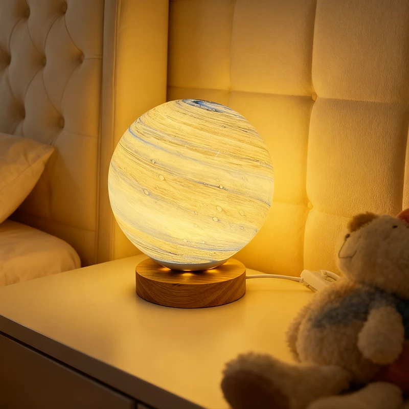 Lámpara de mesa Planet El Principito, cielo estrellado, lámpara de mesa Planet, esperando aún secretamente el universo para decir, buena noche, dormitorio