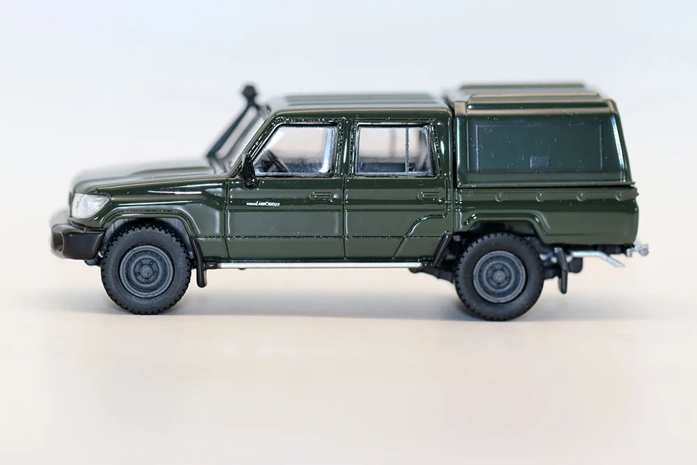 新しい1-64スケール-ランドクルーザー70シリーズ-ピックアップトラック-ダイキャスト合金製おもちゃの車-モデル-コレクションギフト用