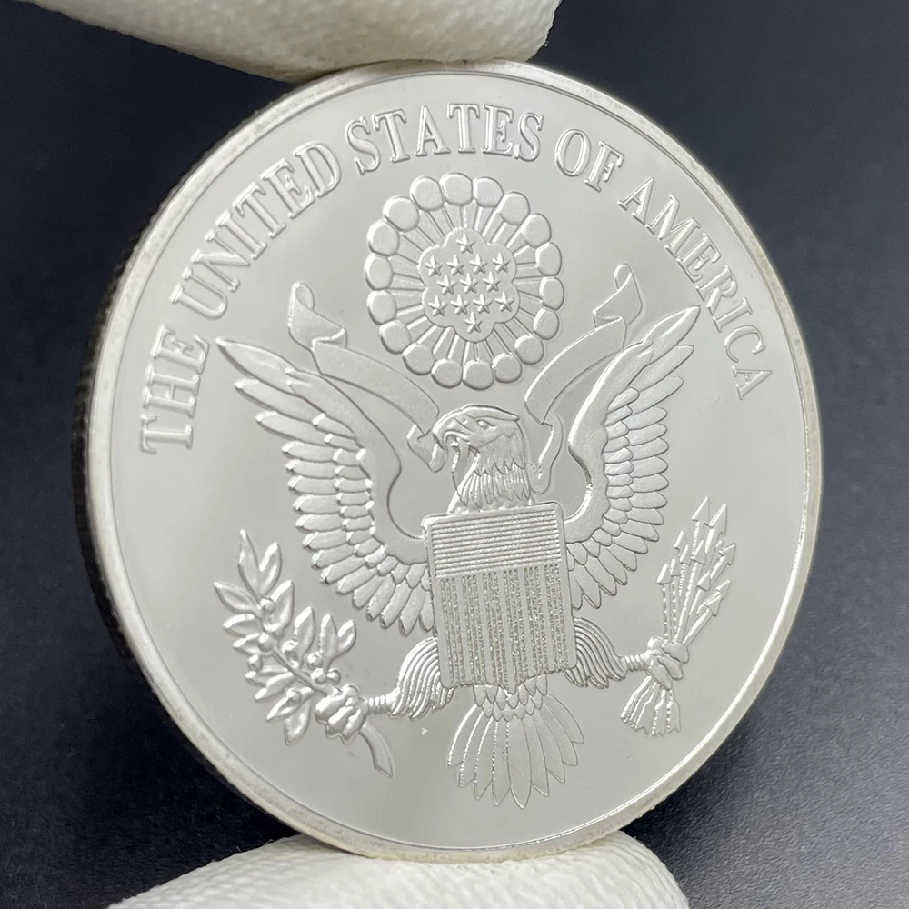 US Liberty Eagle in God We Trust Silver Coin Collectibles United States Emblem Commemorative Medal In Capsule