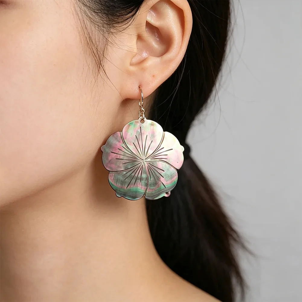 Black Mother of Pearl Flower Charm Natural Iridescent Abalone Shell Carving Hibiscus DIY Necklace Earring Fashion Jewelry Making