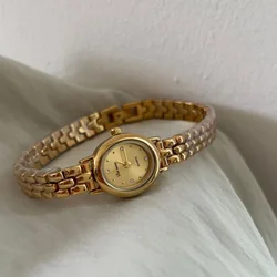 Women Quartz Watch Luxury Oval Dial Reloj Vintage Sliver Gold Clock Ladies Stainless Steel Band Orologio Gold Sliver Wristwatch