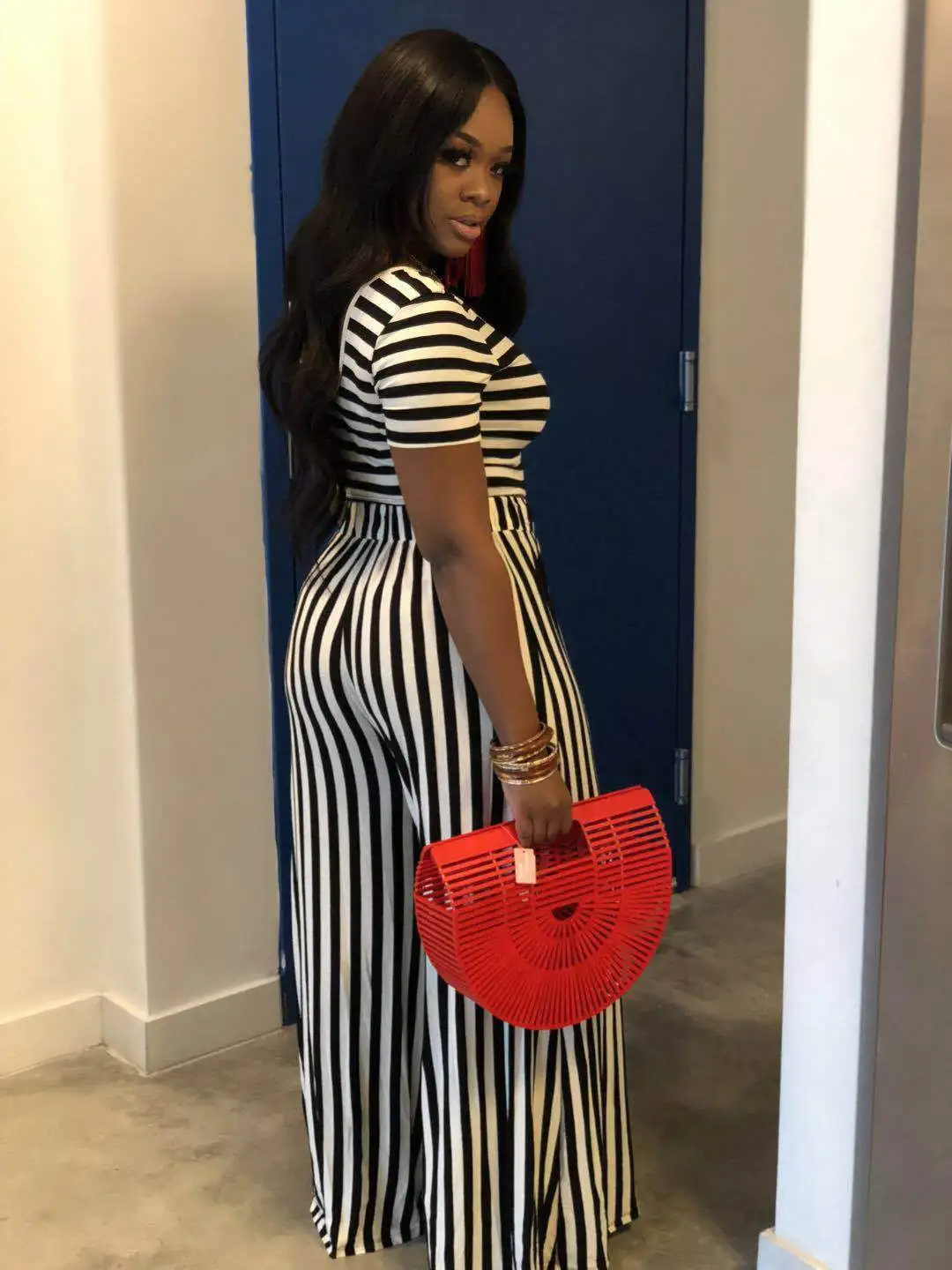 Elegant Women's Sets Fashion Women's Colorful Casual Stripe Two Piece Set Short-sleeved Top And Loose-fitting Pants Outfit Set