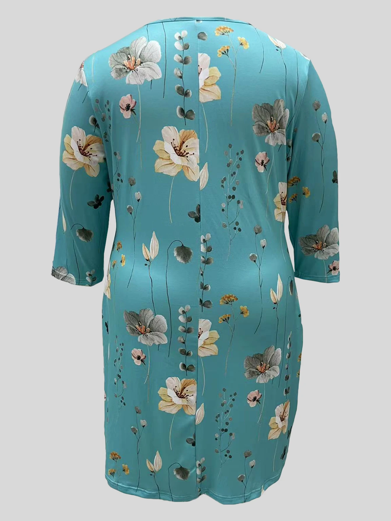 فستان نسائي مقاس كبير مطبوع عليه زهور مناسب لقضاء العطلات والسفر والترفيه ورقبة على شكل حرف V وأكمام 6