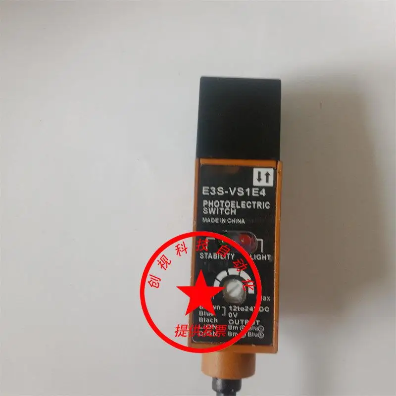 Photoelectric Switch E3r-R2e4 E3r-Ds30e4 E3s-Ar11 E3s-R2b4 Ad11 E3r-5De4