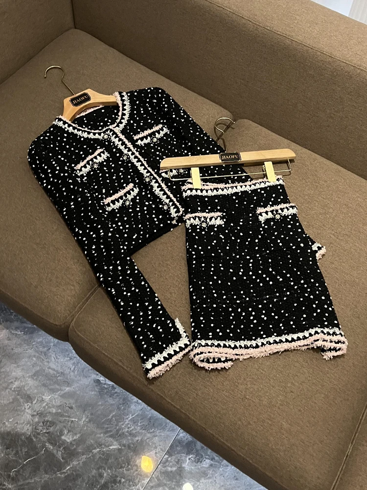 

Ele Heavyweight Knitted Snowflake Print Top And Skirt Set for Women Faionable Busin Commute Sle Bla Mixed Color