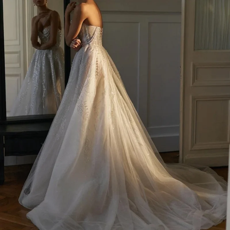 تخصيص العاج الكرة بثوب فساتين الزفاف الملكي الترتر زين ذيل طويل الترتر صنع رداء دي