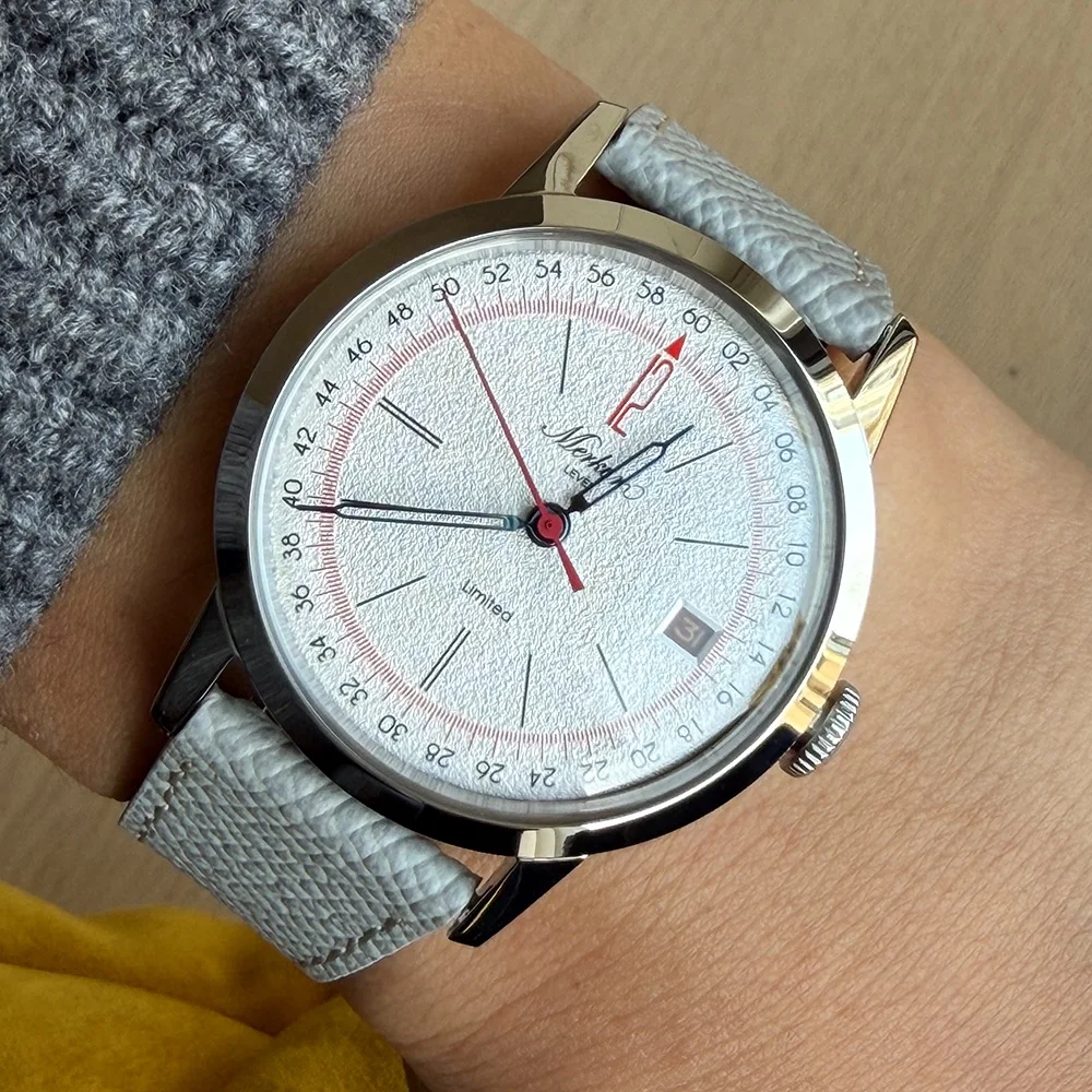 Merkur Red 12 A thinner Case 50m Skin Diver Watch Calendar Vintage Mechanical Hand Watch 38mm Relogio Masculino view 3