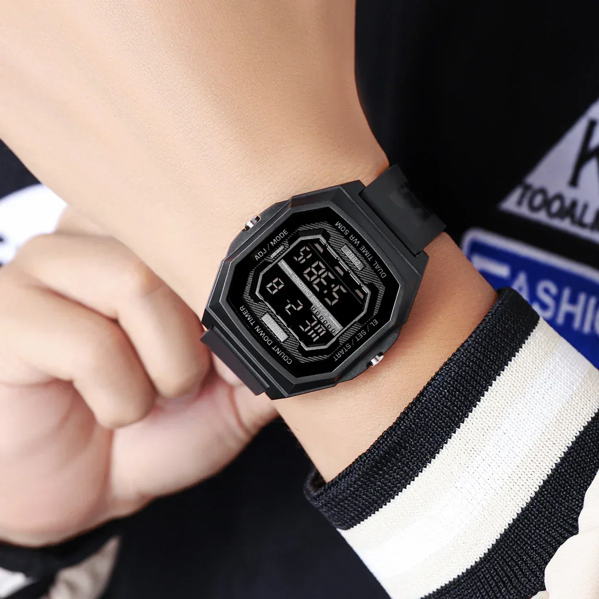 SKMEI 2282 Watches For Men Women 5Bar Waterproof Stopwatch Countdown Wristwatches Reloj Hombre Fashion Digital Sport Electronic