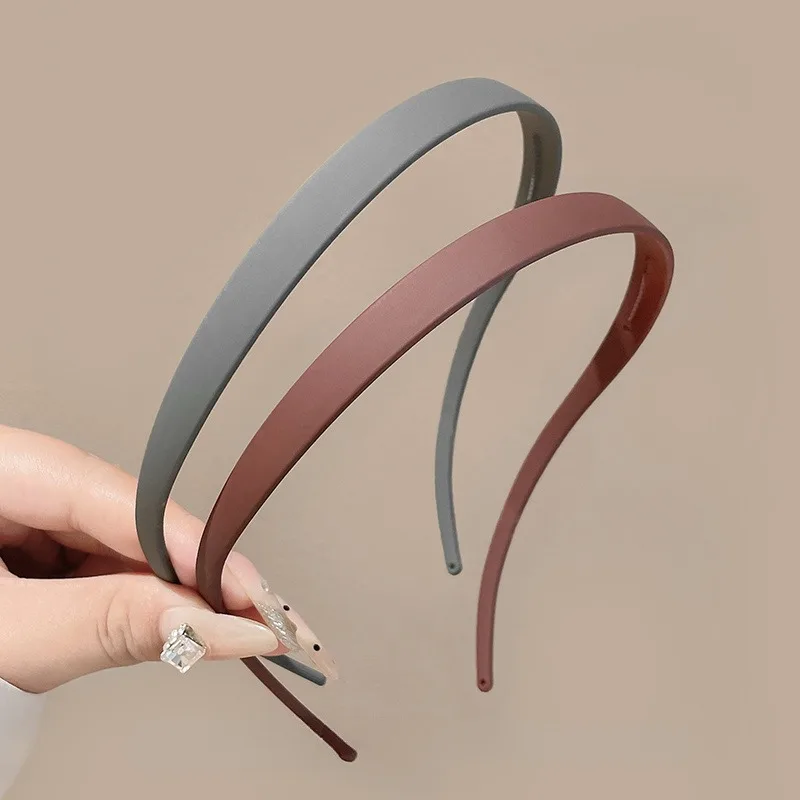 Minimalistisches, mattes Stirnband, U-förmiges Anti-Rutsch-Stirnband, geeignet für Frauen, modisches, vollständig abgestimmtes Haar-Accessoire – Detail 15