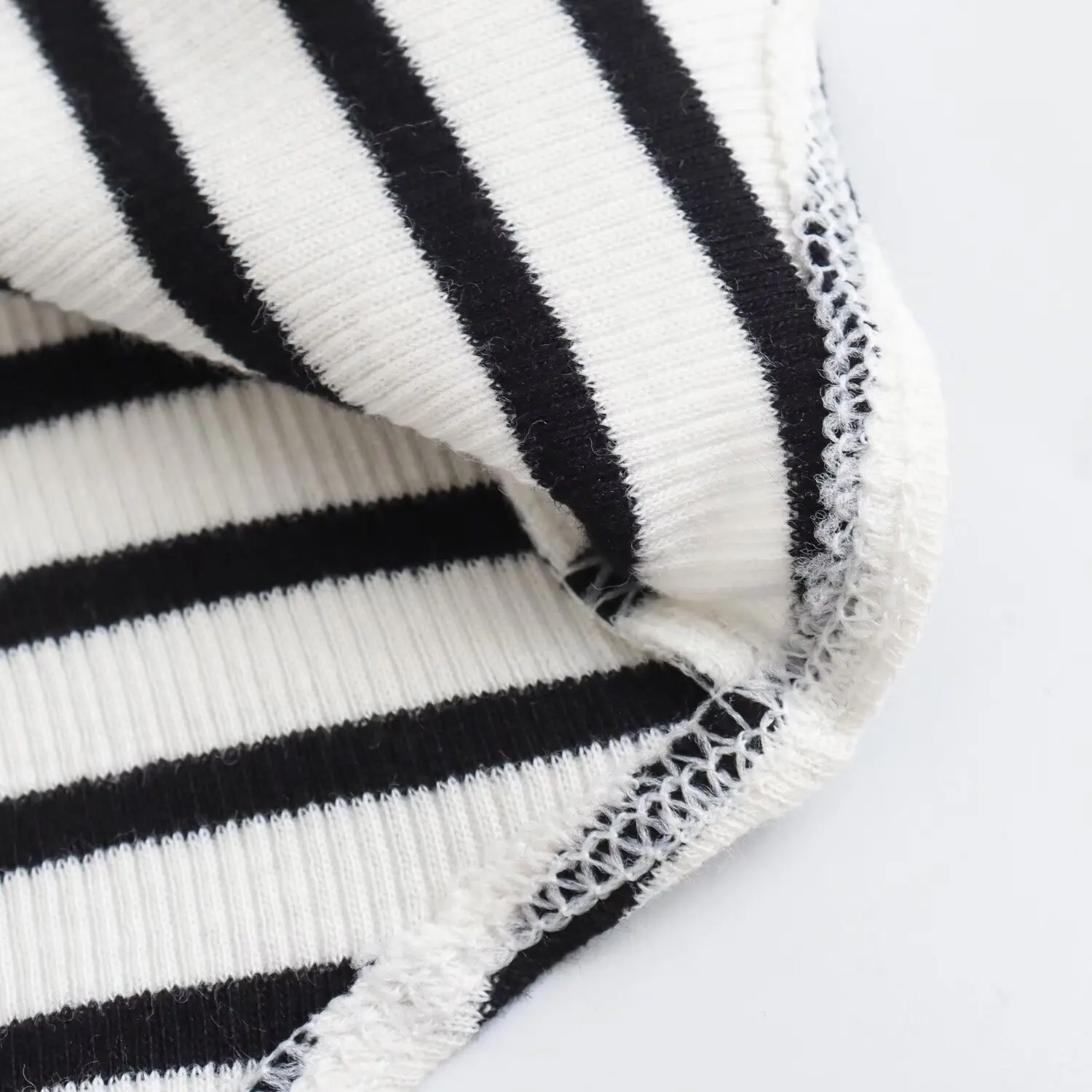 Maxdutti Fashion Girls Basic Sexy Bodysuits Knitted Rib Tank Tops Vintage Striped Bodysuits Women Summer T-shirts Women