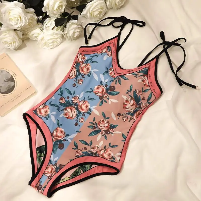 

Double sided printed swimsuit for women, deluxe slimming and flesh covering, with chest cushion and drawstring V-neck large size