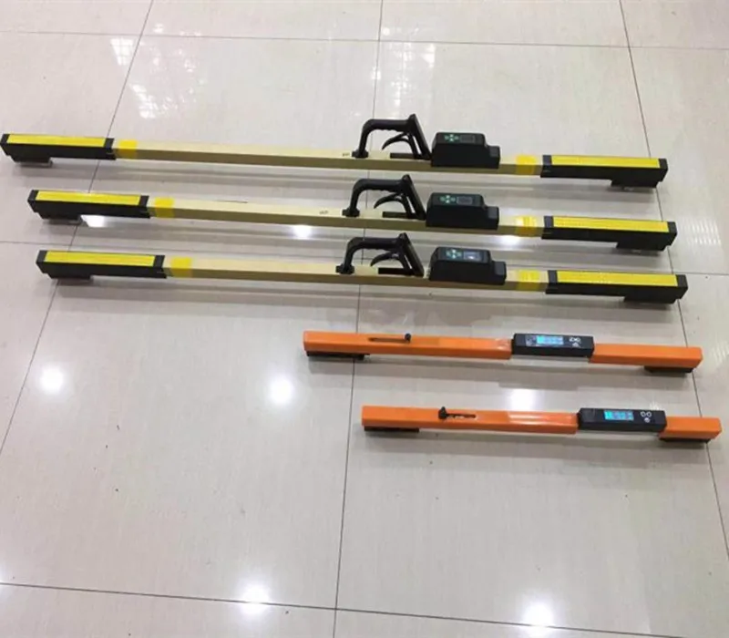 Switch gauge and superelevation measuring device track gauge for measuring railway