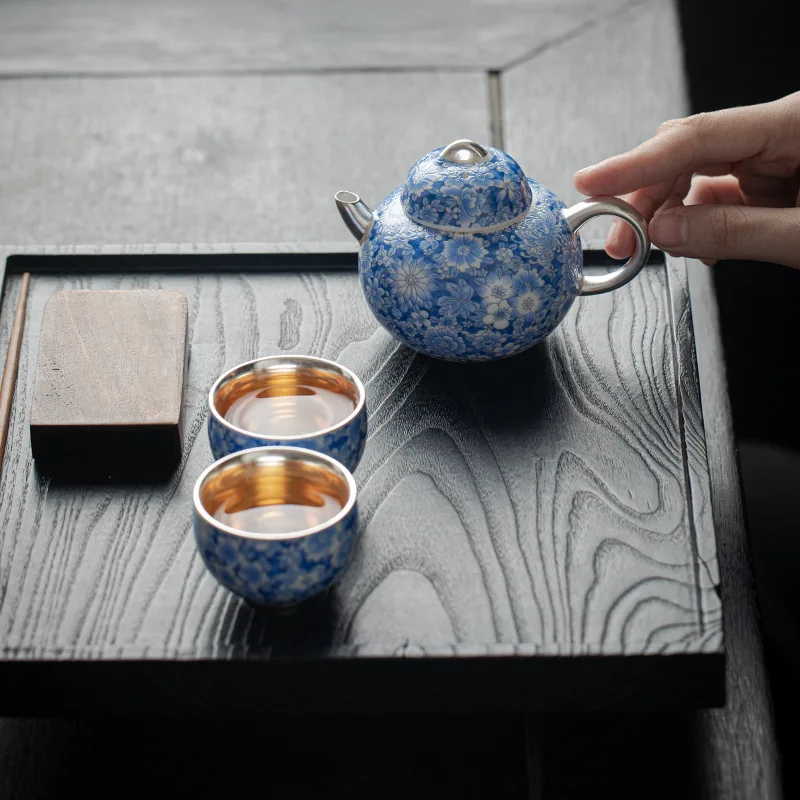 

Hand-made silver Yuxi teapot blue and white hand-painted ten thousand flowers teapot one pot two cups gift box set portable