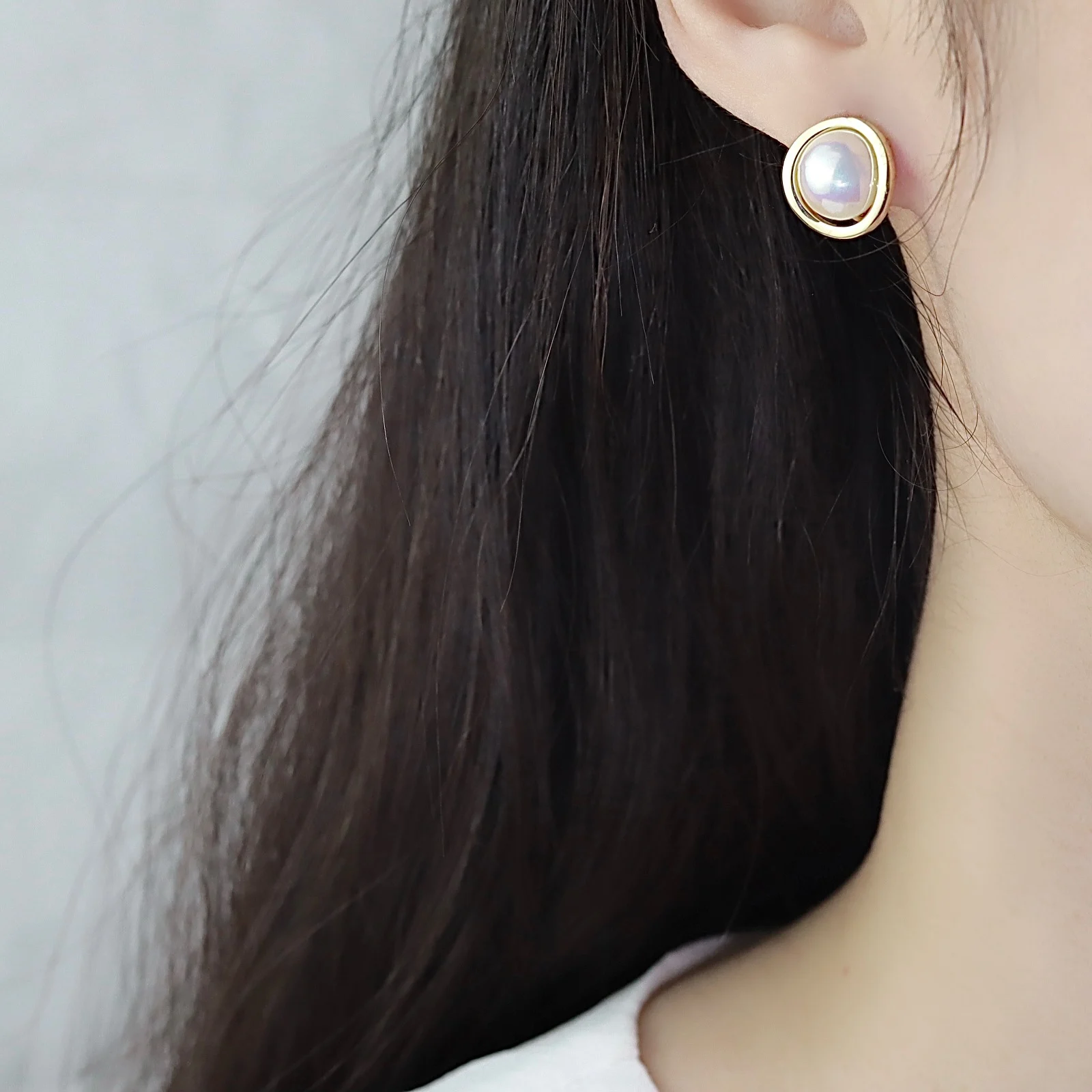 Pendientes de Clip Elegantes, Sencillos, Vintage y de Lujo para Mujer, Sin Perforación, con Diseño de Espiral y Perlas Mabe, ...