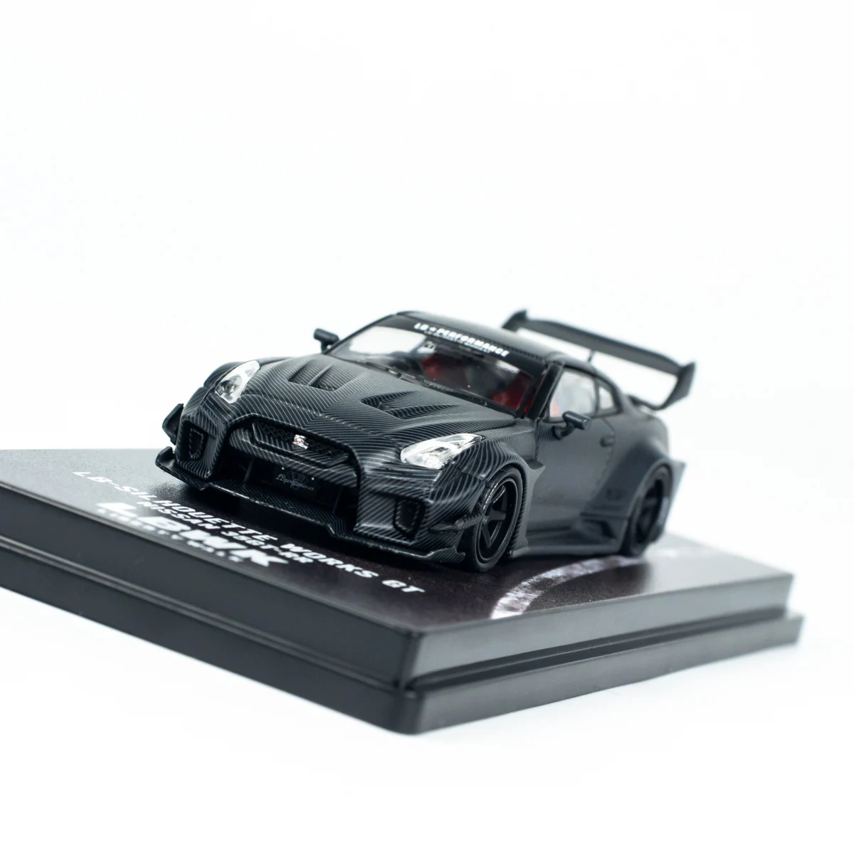 슈퍼 실루엣 모델 자동차, INNO 1:64 R35 LBWK