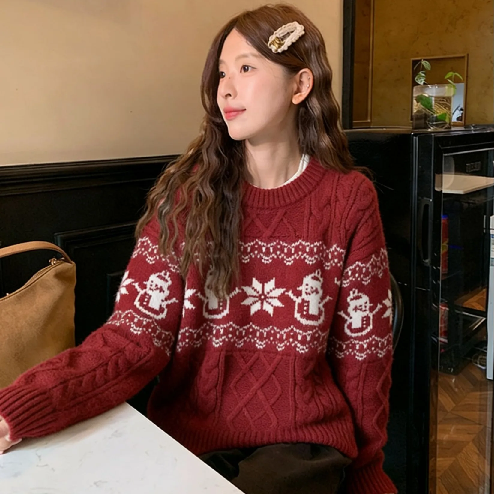 

Большие размеры Cisas Aosphere, круглый свитер с вышивкой Ne, женский свободный утягивающий теплый новогодний красный трикотаж