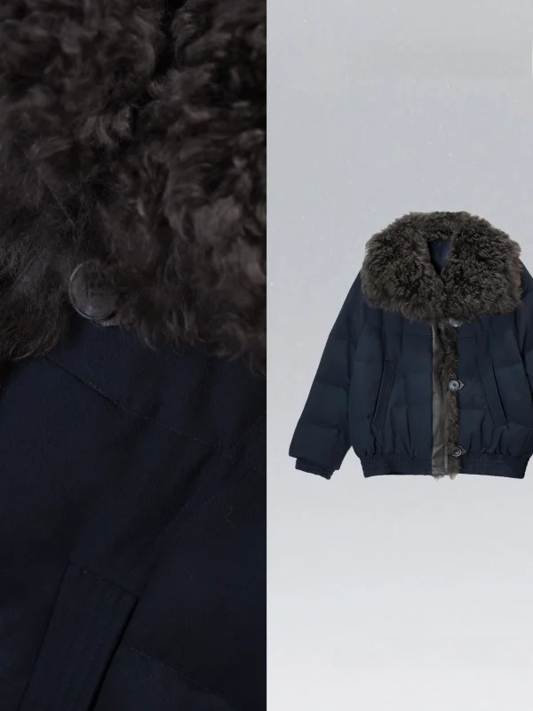 

Пуховик из гусиного пуха с кожаным воротником, утепленный, комфортный, без капюшона, стандартной длины