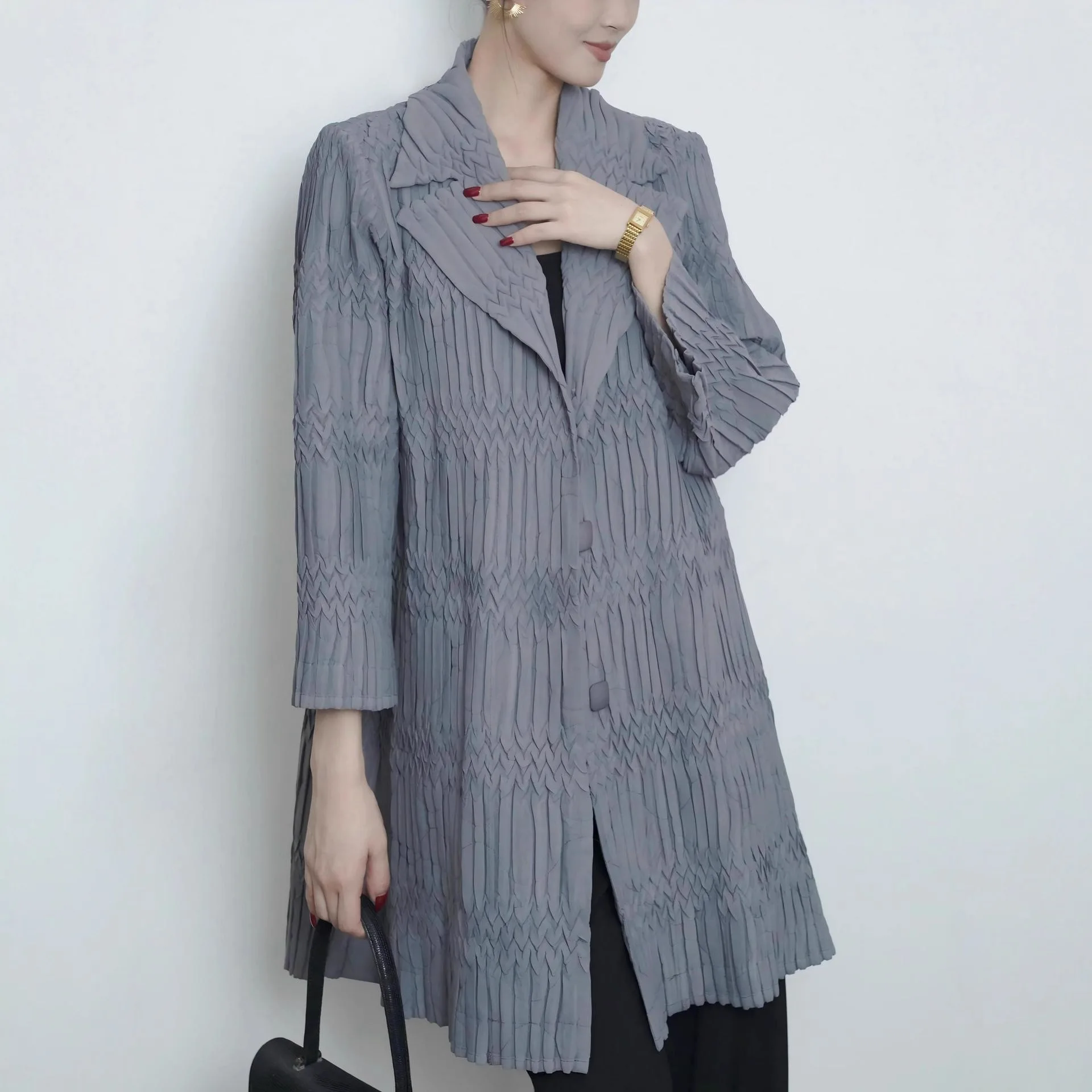 Miyake Pleated 2025 Autumn and Winter Heavy Hand Pleated Cotton Loose Cotton Clothing Thin Pleated Warm Windbreaker Jacket Women