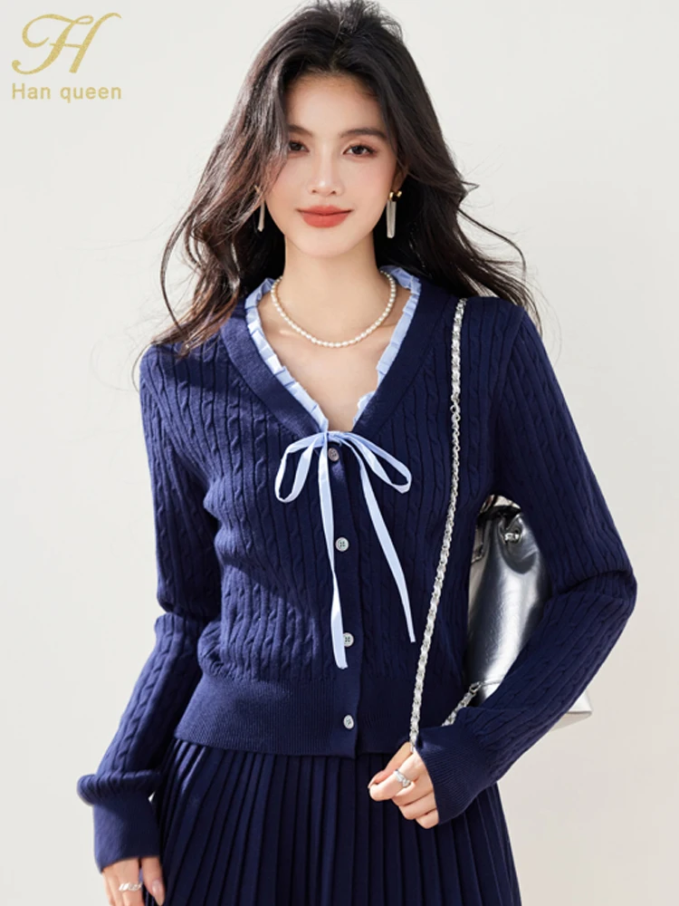 

H Han Queen Autumn Splicing V-Neck Coat Sweater Women Vintage Bow Long Sleeve Casual Tops Loose Cardigan Korean Reviews Clothes