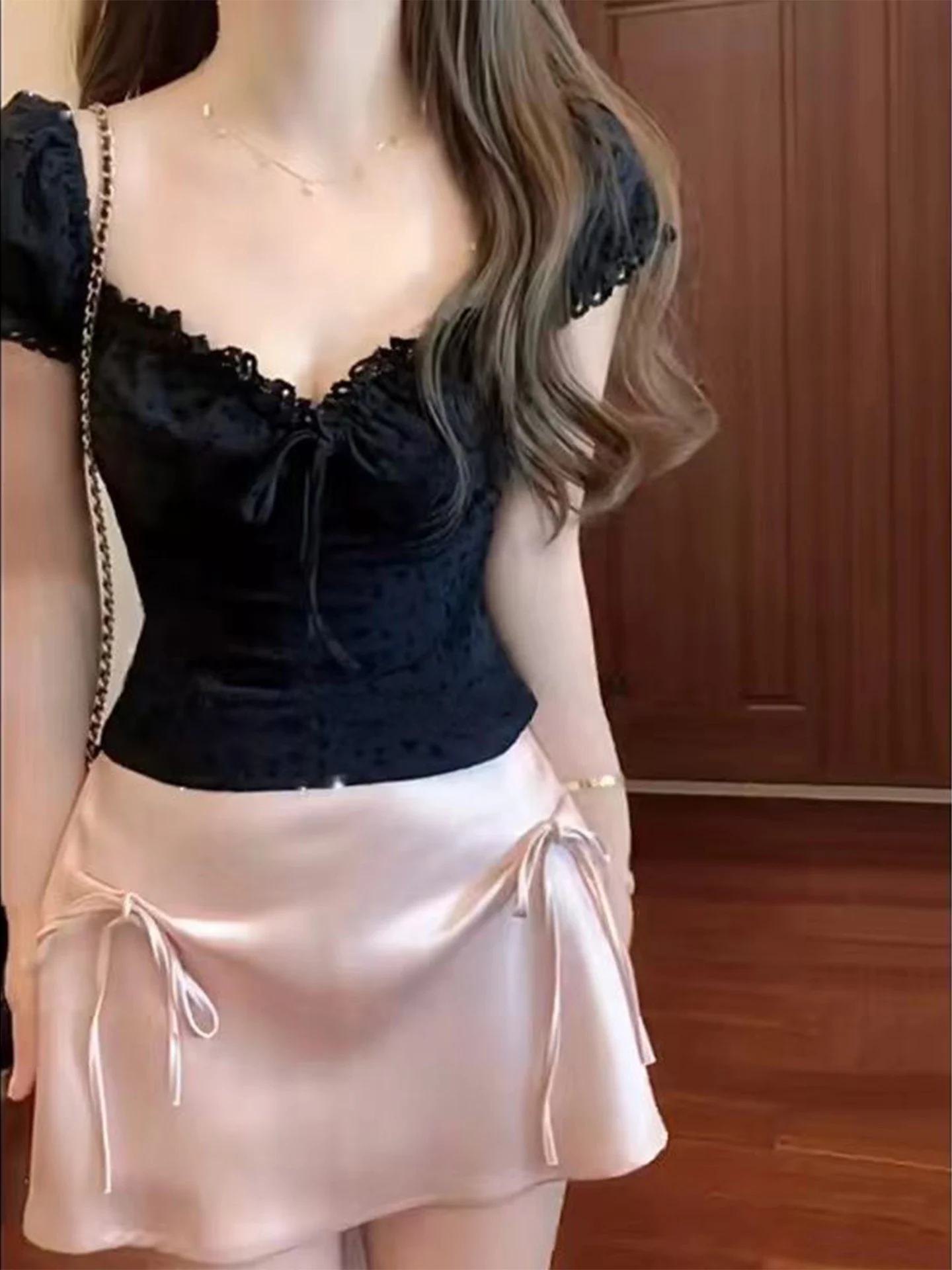 Sexy Girl Summer Outfit Two-Piece Set Pink Lace Top Black  Skirt Bubble Sleeve High Waist Casual Style Polyester Fiber