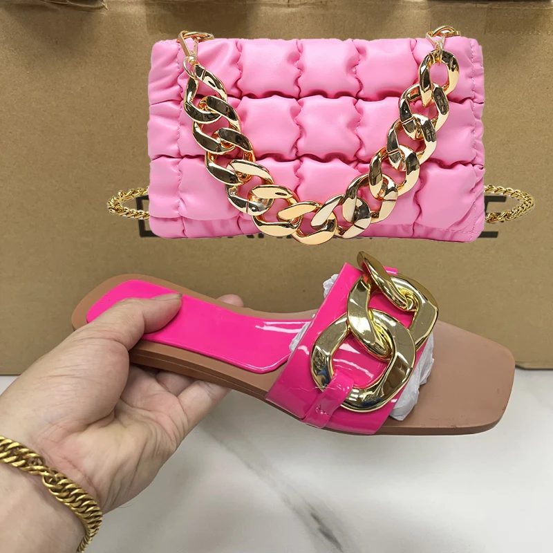 2024 Summer Trend Women Slippers Big Chain Decorative Flat Women Shoes Fashion Ladies Chain Messenger Bag Shoulder Bag Set