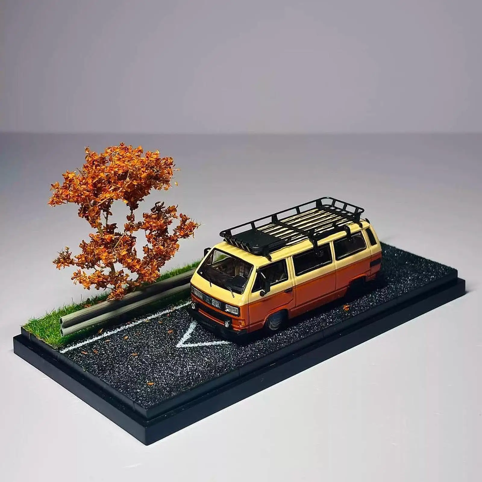 

1/64 Diecast Car Display Case Tabletop Decor Simulated Dustproof Display Box