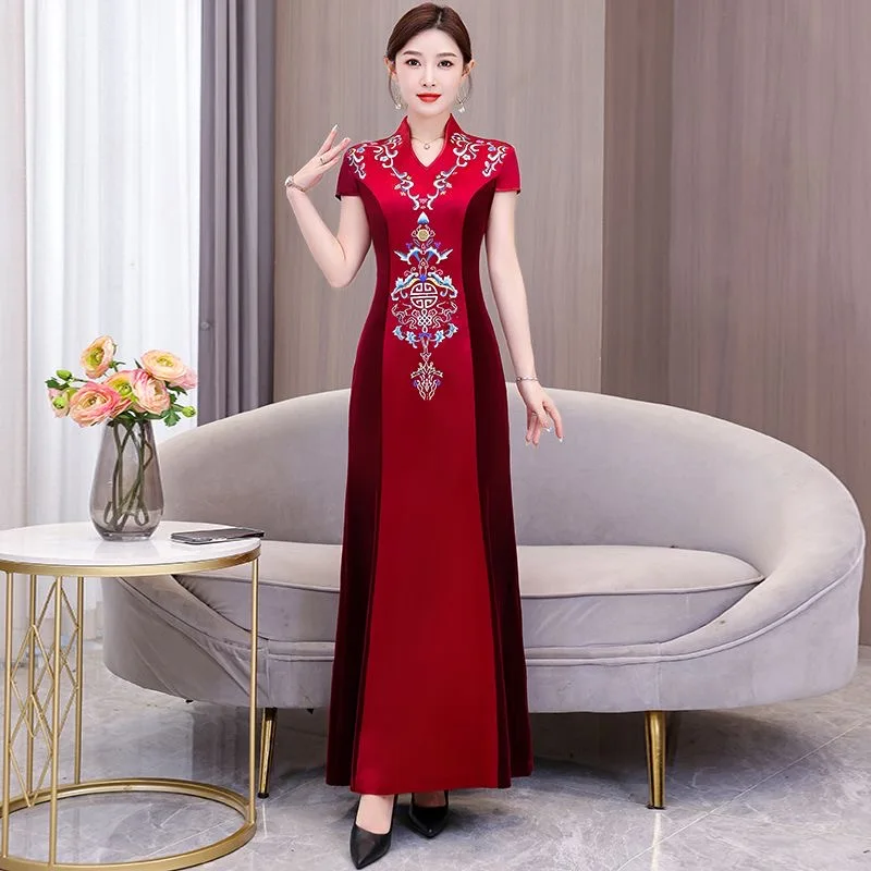 2024 chinese vintage dress improved cheongsam national flower embroidery satin patchwork velvet qipao banquet evening dress