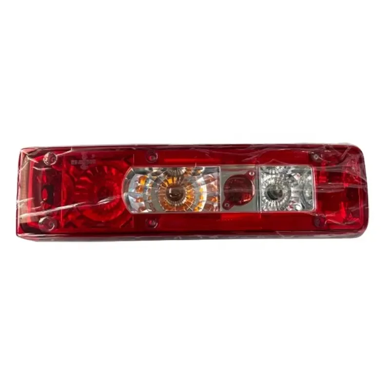 Chinese Auto Accessories Truck Right Rear Tail 3773020-C6201 Lamp Assembly