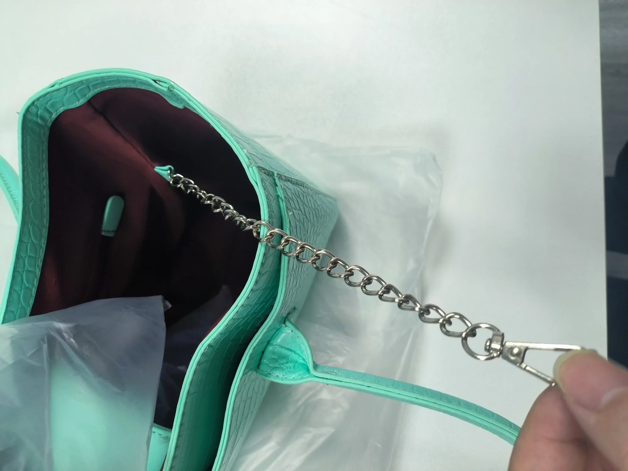 Handtasche mit Krokodilleder-Prägung und Obergriff, Luxuriöse Grüne Tragetasche, Vielseitige Schicke Alltags-Schultertasche für Frauen – Detail 6
