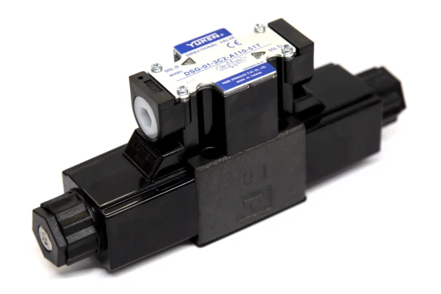 Hydraulic valve hydraulic solenoid valve DSG-02-3C2/24/02-3C4/3C6 solenoid valve