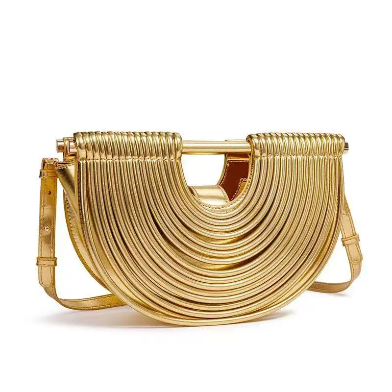 comoda-borsa-per-pannolini-con-tracolla-larga-e-regolabile-perfetta-per-il-trasporto-prolungato-durante-lo-shopping-e-i-viaggi-in-famiglia