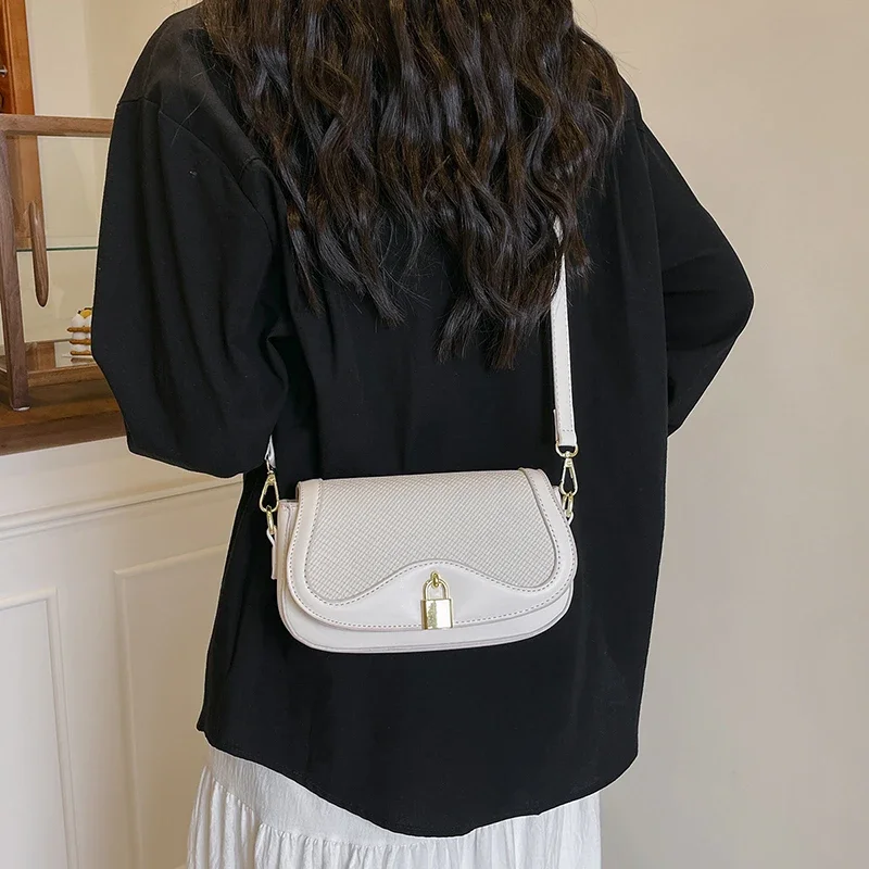 

Стильная минималистичная большая сумка через плечо для женщин, дизайнерский кожаный кошелек, винтажный сплошной цвет, покупатель