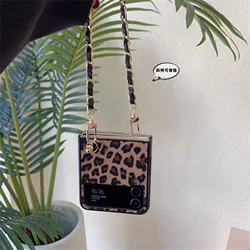 Japan Luxury Crossbody Lanyard Necklace Strap Phone Case for Samsung Galaxy ZFlip 5 6 ZFlip 4 3 Leopard Print Leather Cover Etui
