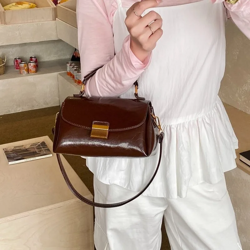 

Unique Trendy Solid Color Vintage Diaper Bag Large Capacity Best Superstar Show Square Satchel Crossbody Handbag Women