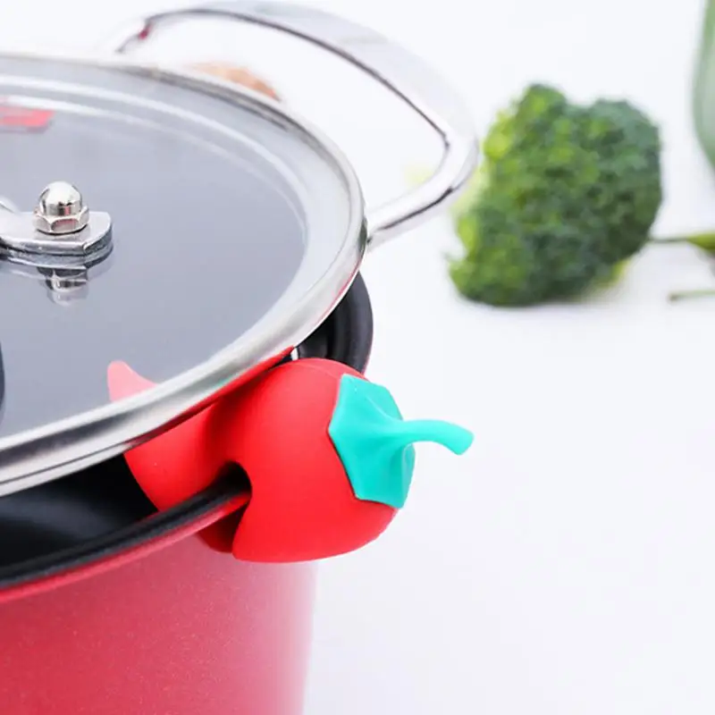 Small pepper-shaped pot lid overflow preventer Silicone pot lid lifter Soup pot overflow preventer lid lifts boiling