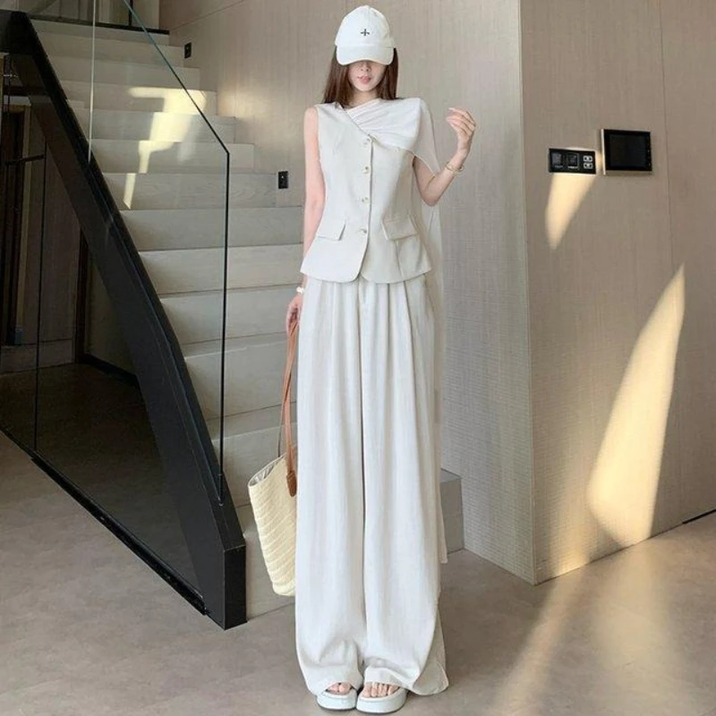 

Летний комплект из шарфа с лентами и жилета в стиле old money, модный женский костюм из двух предметов с высокой талией и широкими брюками.